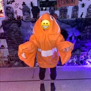 Halloween costume- clown fish